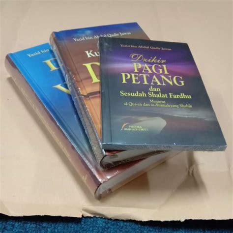 Promo Paket Buku Doa Dzikir Pagi Petang Sesuai Sunnah Diskon Di