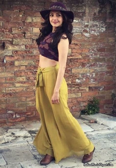 Kajal Agarwal Hot Khiladi 150 Images