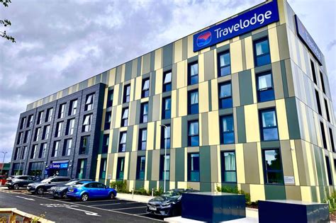 New 85-room Travelodge opens near M5 and M4