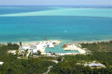 Marsh Harbour Boat Yard in Marsh Harbour, AB, Bahamas - Marina Reviews ...