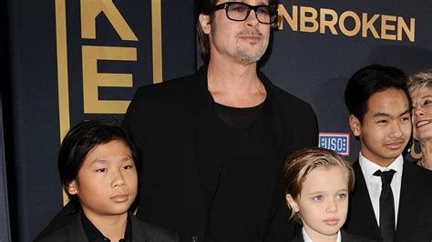 Pax Jolie Pitt felicita a Brad Pitt por el Día del padre Eres una