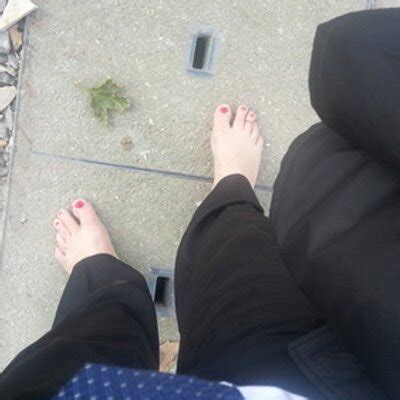 Piecelebs Feet Pieds Piedi Of Celebs On Twitter La Jolie Belge Amelie