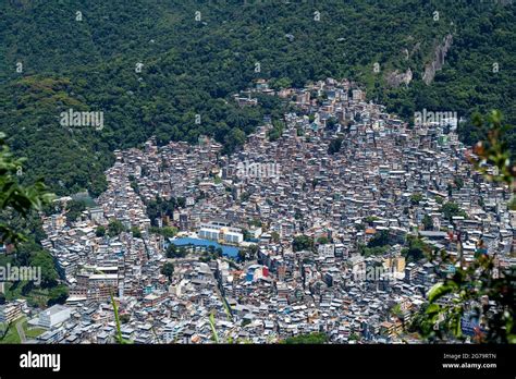 Vista A Rea De Favela Da Rocinha El Barrio M S Grande De Brasil En La