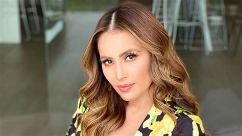 Sin Filtros Cynthia Rodríguez Reveló El Acoso Que Sufrió En Tv Azteca