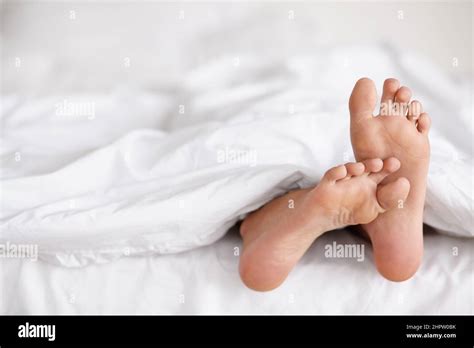 Woman Wiggling Toes Hi Res Stock Photography And Images Alamy