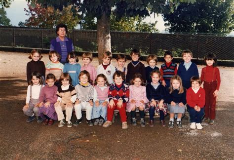 Photo de classe Cp de 1980 école Privée Mixte Copains d avant