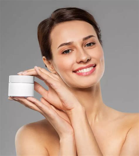 Cetearyl Alcohol For Skin Benefits How To Use And Side Effects