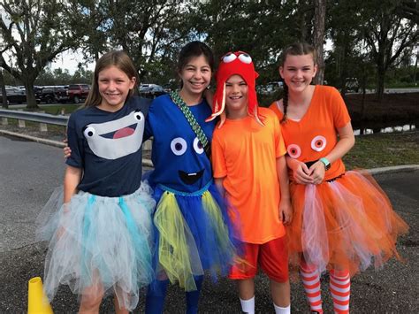 Diy Finding Dory Halloween Group Costumes Finding Dory Costume Diy