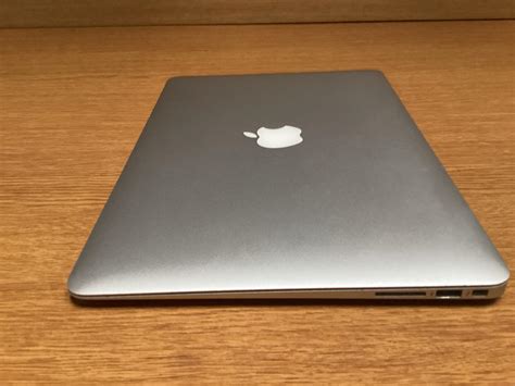 Notebook Apple Macbook Air 13 A1466 Nefunkční Bez Ssd A Zdroje