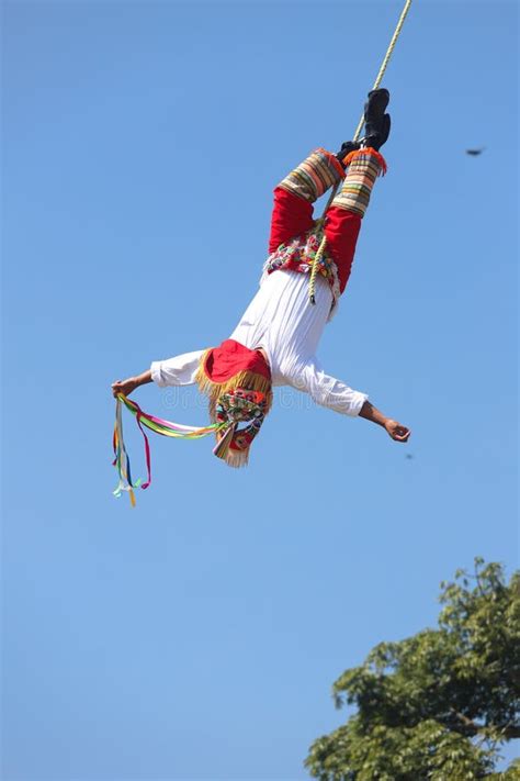 Danza De Los Voladores De Papantla Editorial Stock Photo Image Of