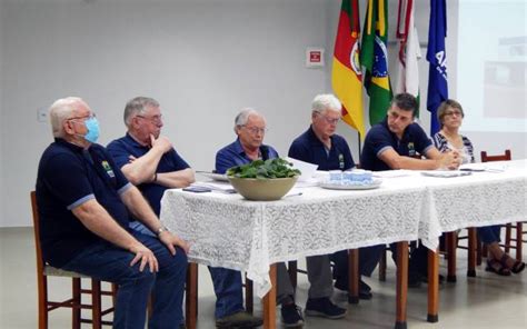 Em Assembleia Geral Ordin Ria Apae De Tr S De Maio Elege Nova