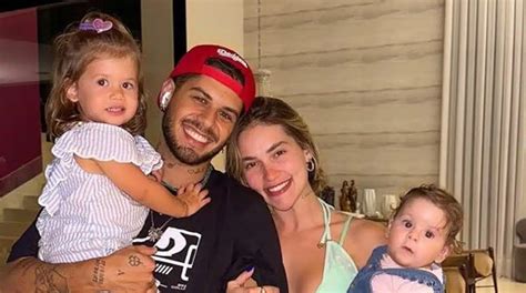 Virg Nia Fonseca E Z Felipe Fazem Linda Festa Pra Filha Nos Eua