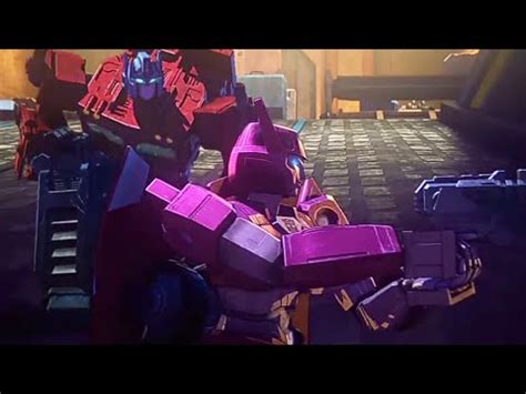 Emotional Scene Elita One Stays Transformers War For Cybertron