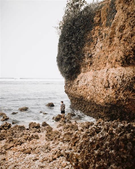 Pantai Paling Indah Di Blitar Gak Kalah Dengan Bali