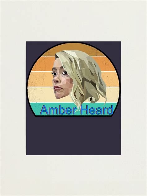 Lámina fotográfica Abandono de la escuela de belleza Modelo gay Amber Heard Low Poly 2D