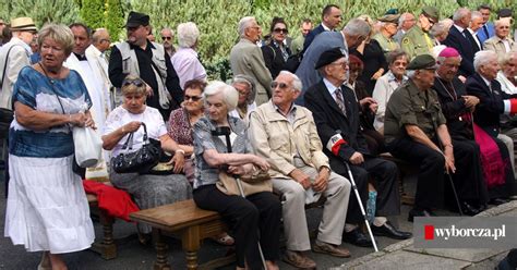 Ponad 200 osób uczciło pamięć poległych w Powstaniu Warszawskim w