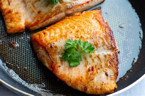 How To Pan Fry Salmon The Kitchen Magpie Low Carb