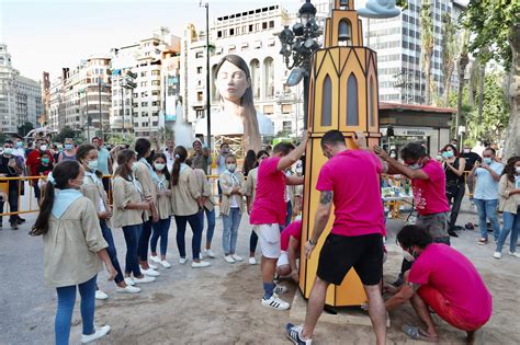 Fallas La Plantà infantil da el pistoletazo de salida a los actos