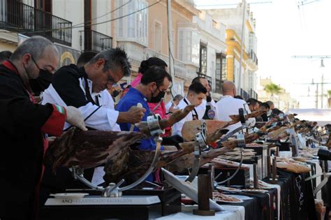 M S De Un Centenar De Cortadores De Jam N Se Dar N Cita En La Ix Feria