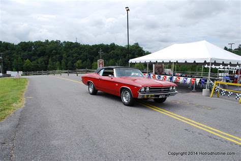 Shades Of Past Rod Runs Morning Registration Hotrod Hotline