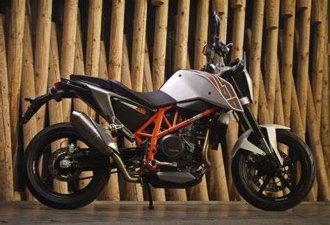 2013 KTM 690 Duke Gallery 493815 | Top Speed