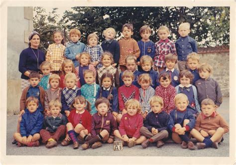 Photo De Classe Cm1 Ou Cm2 De 1973 ECOLE PRIMAIRE Copains D Avant