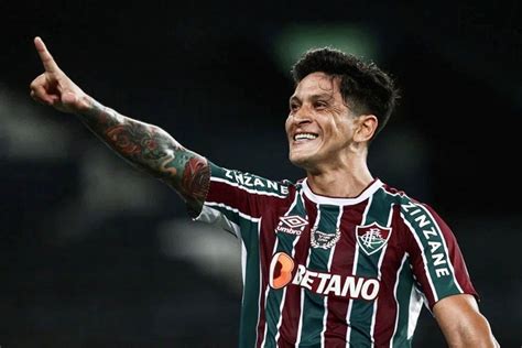 Germ N Cano Quebra Recorde A Camisa Do Fluminense Metr Poles