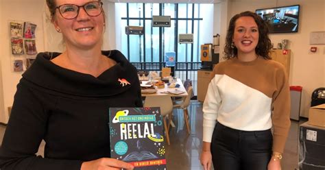 Hanna Holwerda Schreef Kinderboek Over Het Heelal God Wil Dat Je