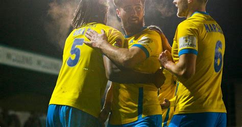 The Torquay United Yellow Army Podcast Pops A Guinea On The Gulls