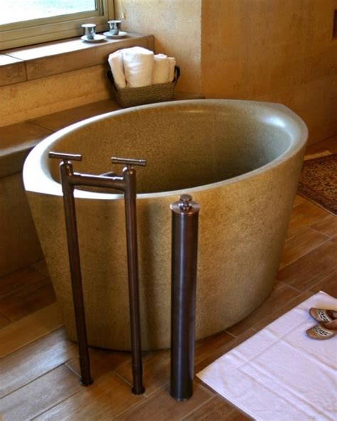 Small Japanese Soaking Tub - Bathtub Designs