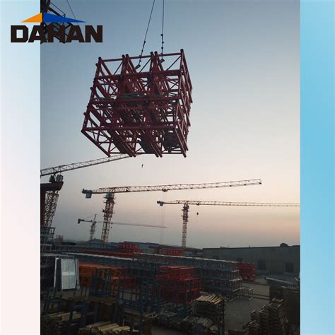 Hydraulic Tower Crane T Hammerhead Design Qtz China