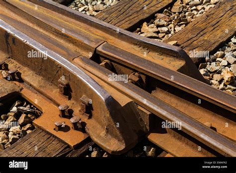 La Transición Entre La Intersección De Dos Vías Férreas Fotografía De Stock Alamy