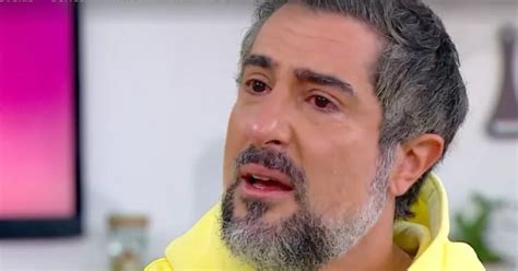 Marcos Mion se emociona ao falar sobre Caldeirão e cai no choro tinha fé