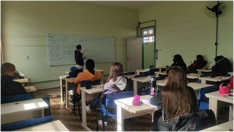 Pró Reitoria de Ensino Multiplicando o conhecimento e subtraindo as