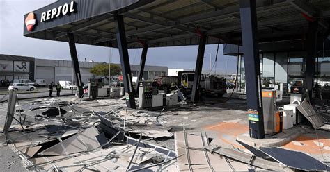 Vento derruba cobertura de posto de combustível em Esposende