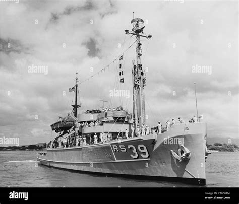 USS Conserver ARS 39 On 21 August 1958 Stock Photo Alamy