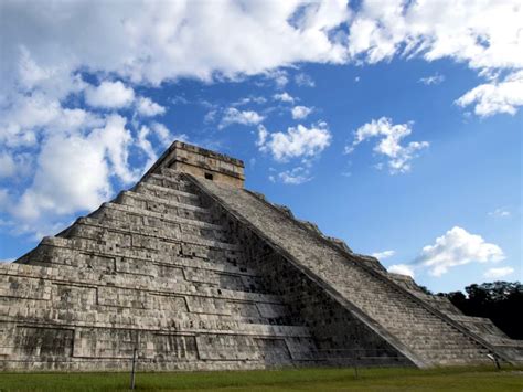 Uncovering The Mysteries Of Mexicos Pyramids And Aztec History In