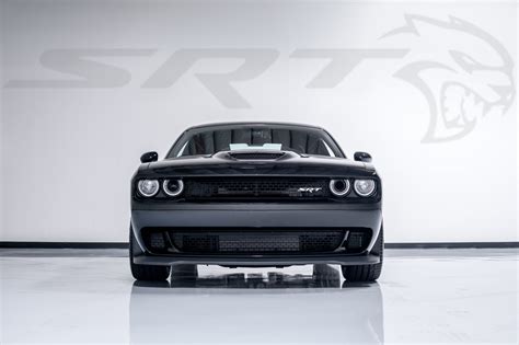 Dodge Challenger SRT Hellcat :: Behance