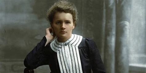 Dec 31 : Marie Curie earns her second Nobel Prize in Chemistry in 1911 for her work with ...