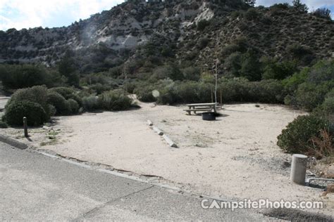 Pyramid Lake Los Alamos - Campsite Photos and Camping Information