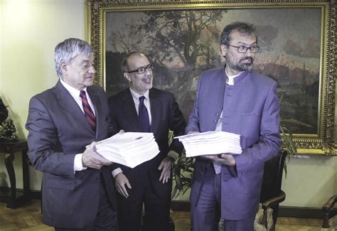 Ministerio De Hacienda Entrega El Proyecto De Ley De Presupuestos 2016