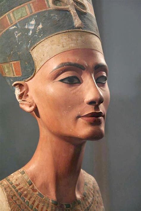 Busto Di Nefertiti Museo Di Berlino New Collection Egyptian Art