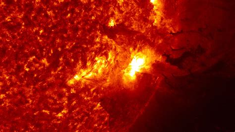 NASA SVS Extreme Solar Eruption Caught On Camera