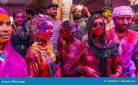 Mathura holi festival editorial photography. Image of hindu - 175009687