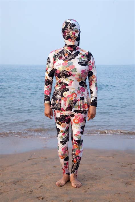 On One Chinese Beach A Parade Of Curiously Covered Up Style How To Get Tan How To Wear