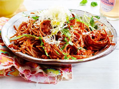 Spaghetti Mit Paprika Erdnuss So E Rezept Lecker