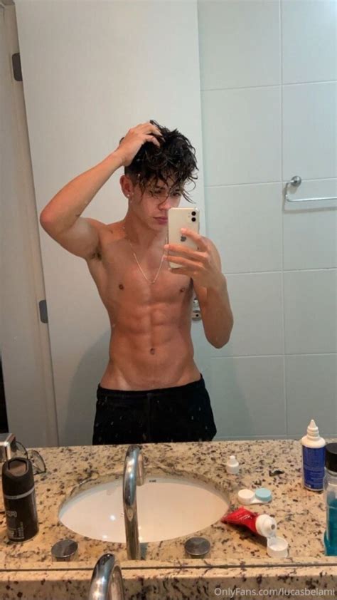 Os Melhores Nudes Do Influencer Lucas Belami Pelado E Gozando Bananas