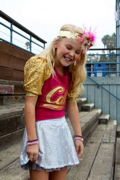 Pin By Julia Lauseng On Jojo Siwa Jojo Siwa Jojo Dance Moms