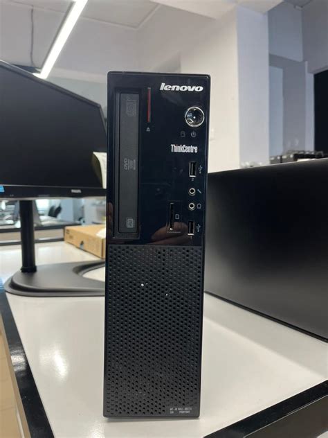 Lenovo ThinkCentre E73 Kurumsal İş İstasyonu Fi Bilgisayar Masaüstü