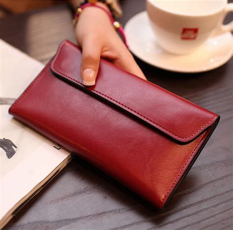 2016 New Thin Wallet Women S Long Section Of Leather Fashion Magnetic